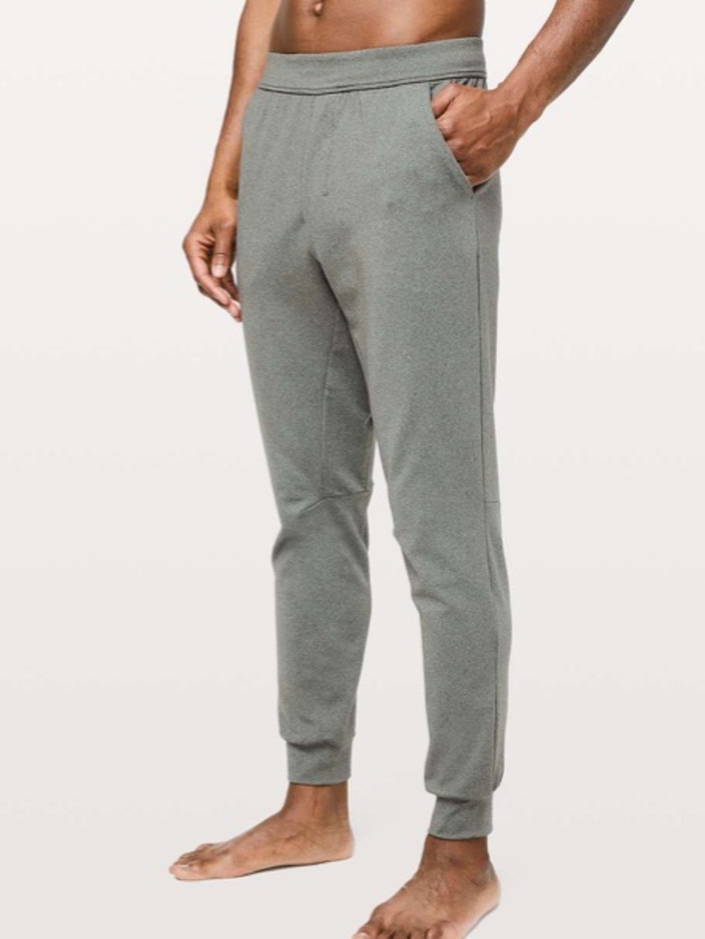 Lululemon Intent Jogger *30"
Heathered Grey Sage